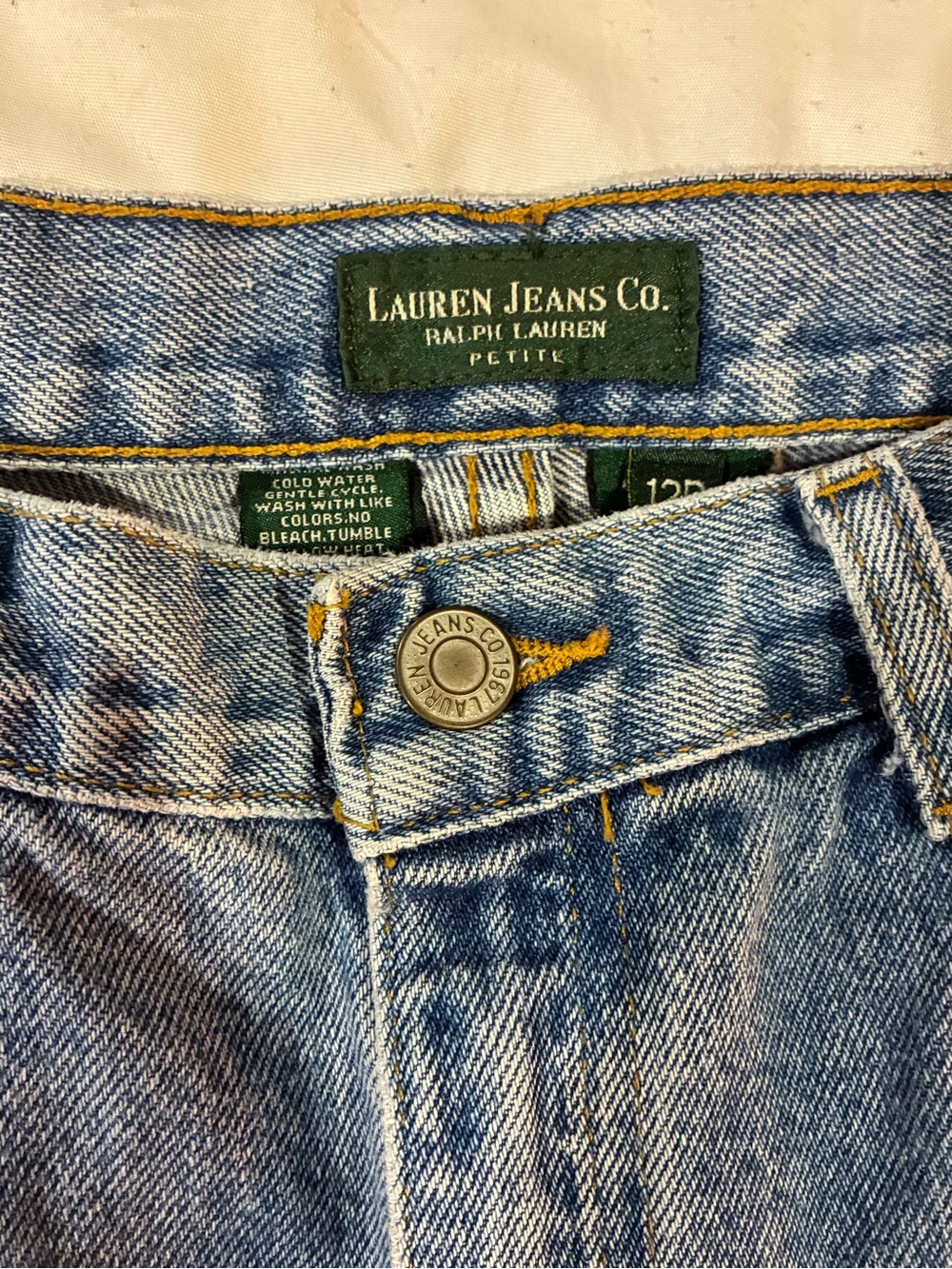 Vintage Lauren Jeans Co. Ralph Lauren 100% Cotton Women’s Petite 12P Light Wash